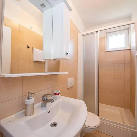 Magdalena Apartment Bol